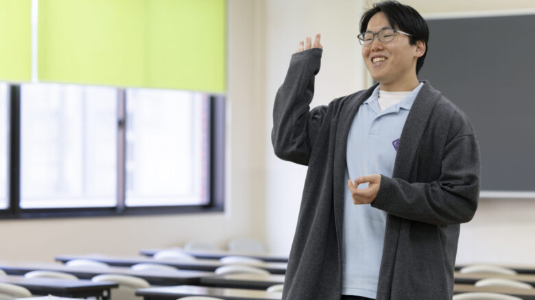 施設見学（キャンパスツアー）の様子➀　～教室内～