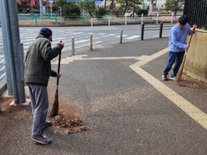 西千葉「ゆりの木通り」の環境美化活動