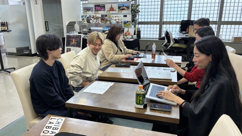 奨学金支援カフェグループ打ち合わせ
