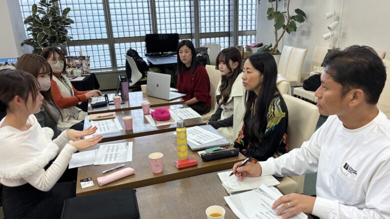 子供服ブランドグループ打ち合わせ